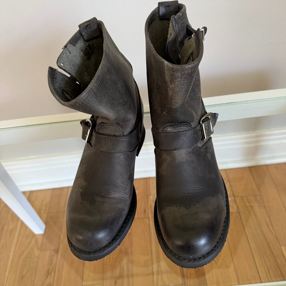 Frye Boots womens